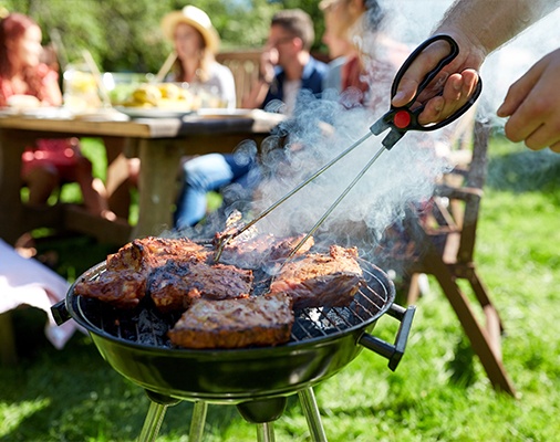 People grilling